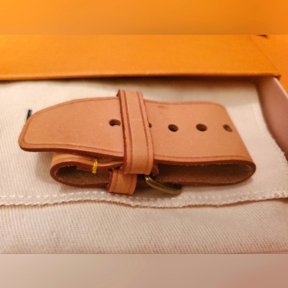 Louis Vuitton Vachetta Strap Holder